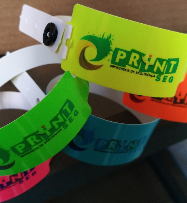 Pulseira Pvc Botão Printseg b Pulseira Larga de Botão