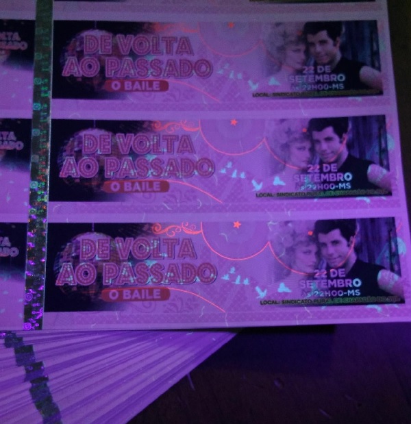 Ingressos Personalizados Grande a
